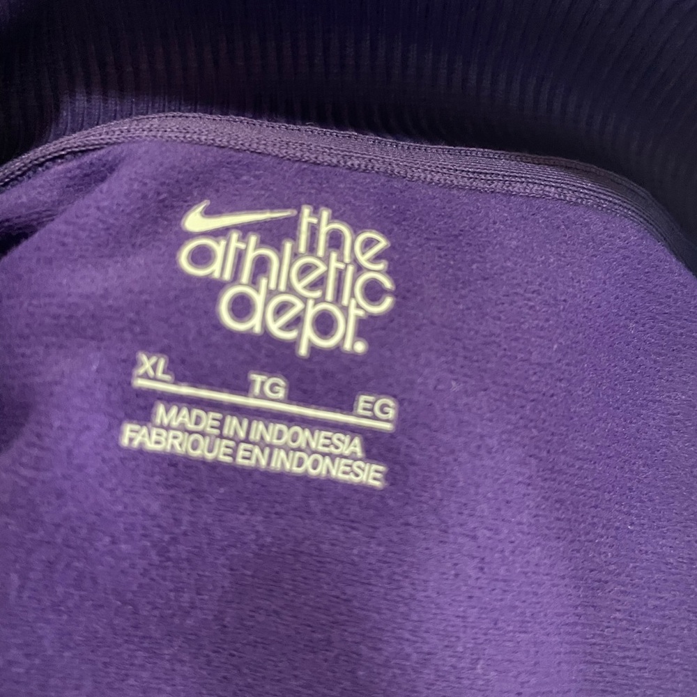 Nike Jacket - Picture 3 of 3